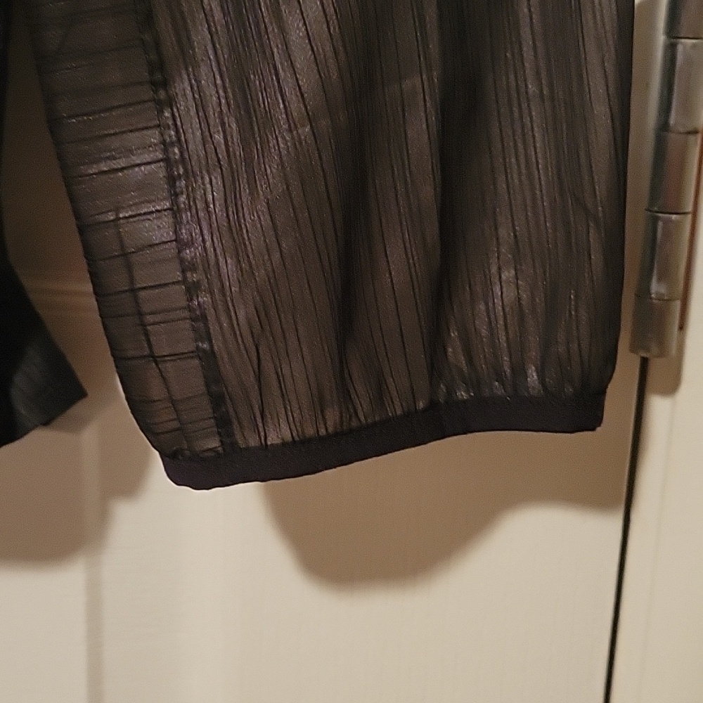 Lululemon Athletica Black Sheer Joy RainU Jacket - Picture 3 of 6